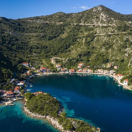 Island Getaway Mljet *