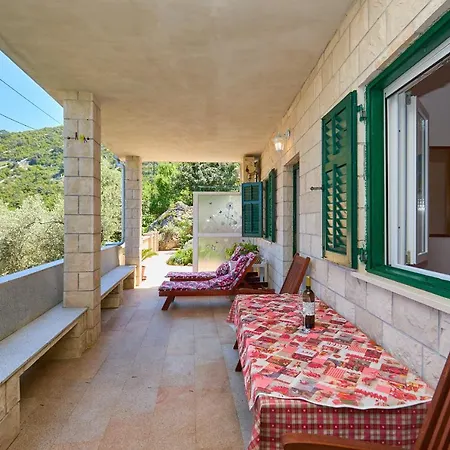 Island Getaway Mljet *